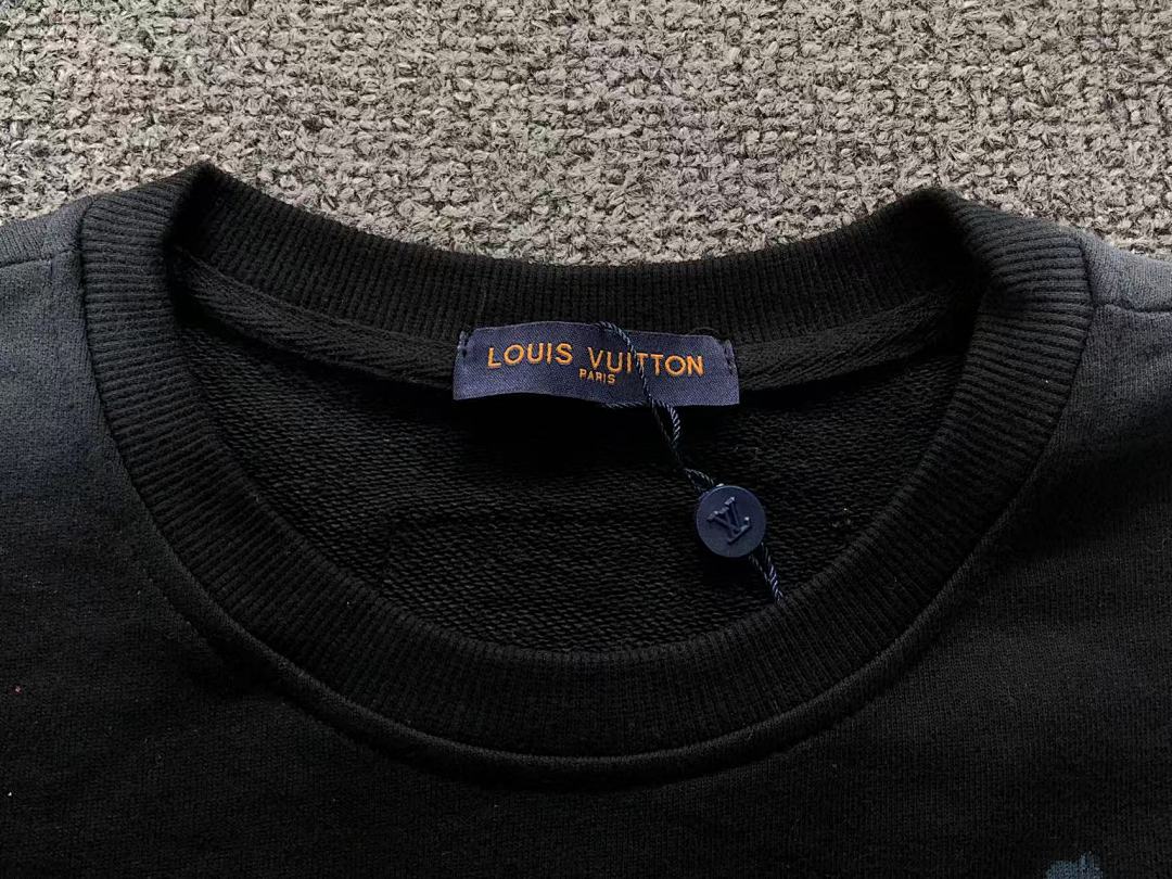 Louis Vuitton 158 L⭐ HOODIE 5110705147 (Im 170Cm 60Kg I Wear Size M In The Phot) - Image 19