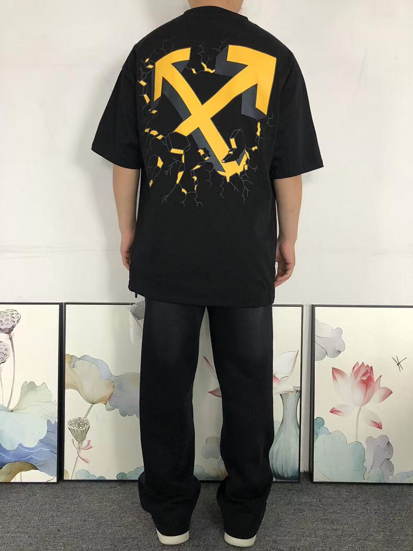Off-White 108 OFF-WHITE T-SHIRT 521233719 (Im 170Cm 60Kg I Wear Size M In The Phot) - Image 4