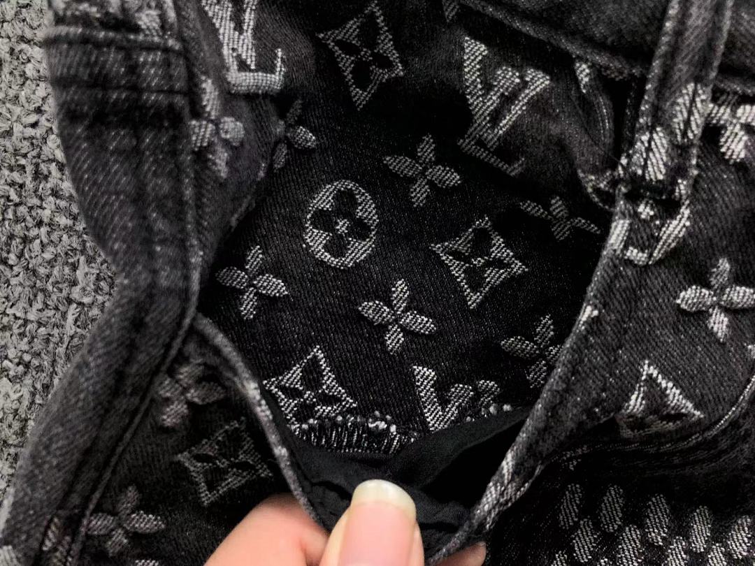 Louis Vuitton TROUSERS 188 L⭐ - Image 29