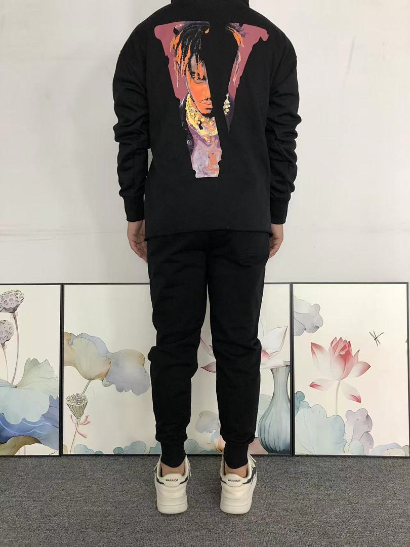On Running 118 VLONE HOODIE 510113991 (Im 170Cm 60Kg I Wear Size S In The Phot) - Image 4