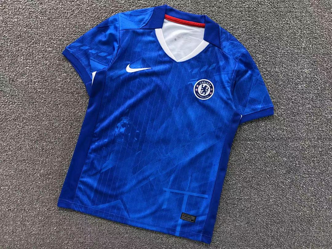 Chanel 75 FOOTBALL T-SHIRT SHORTS - Image 7