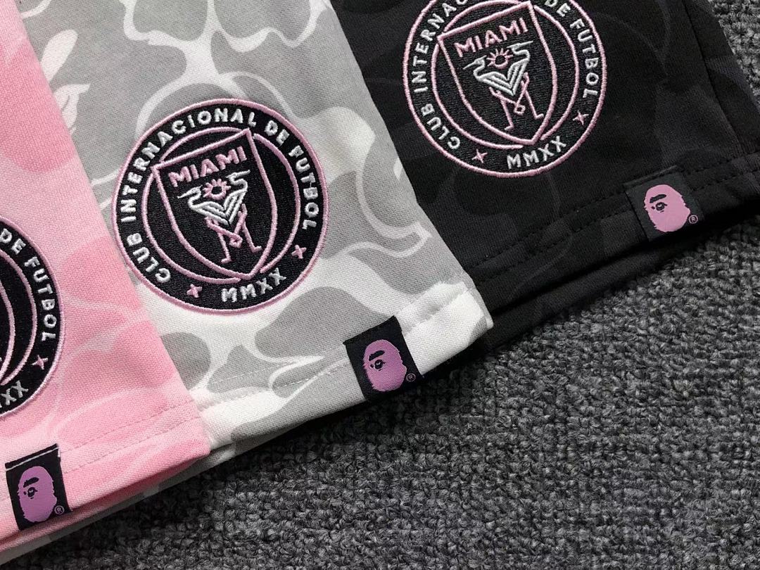 Bape SHORTS119 BAPE T-SHIRT - Image 48