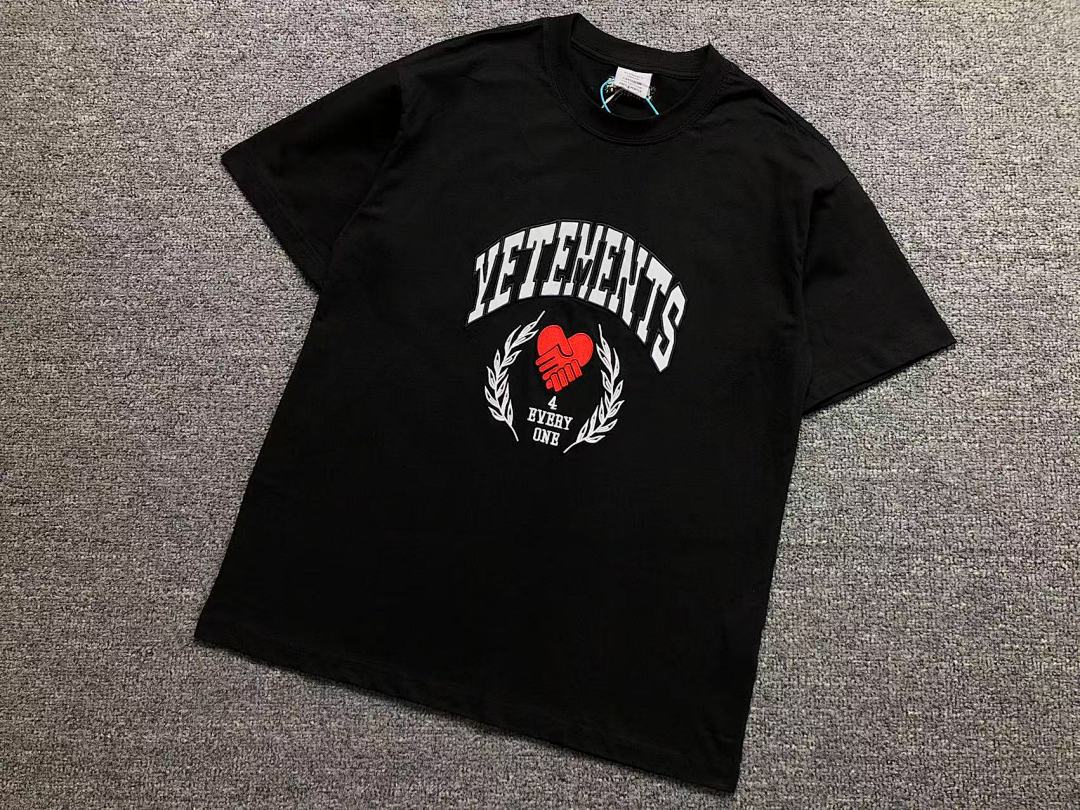 Vetements 88 VETEMENTS T-SHIRT 482326145 (Im 170Cm 60Kg I Wear Size S In The Phot) - Image 8