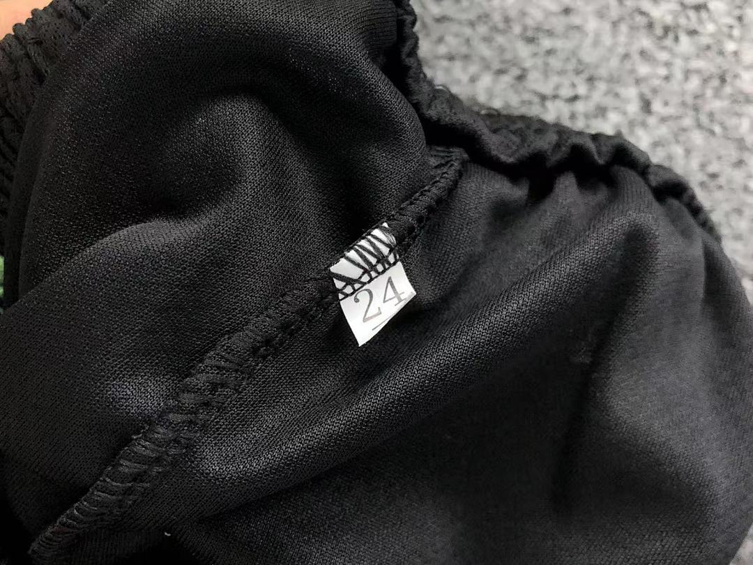 Chanel 75 FOOTBALL T-SHIRT SHORTS - Image 30
