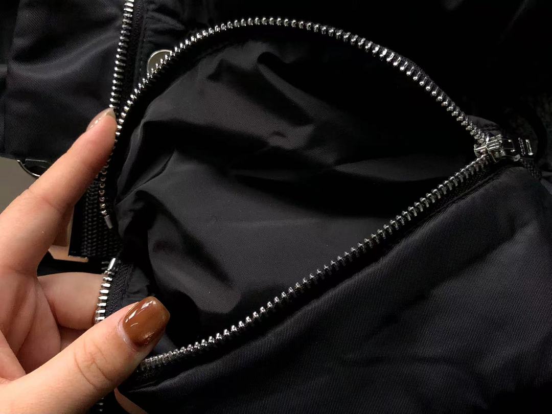 Prada 708 P⭐A⭐A FEMAIE STYIE DOWN - Image 17