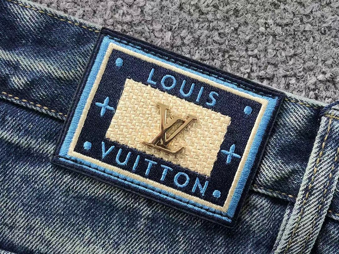 Louis Vuitton 245 L⭐ - Image 10