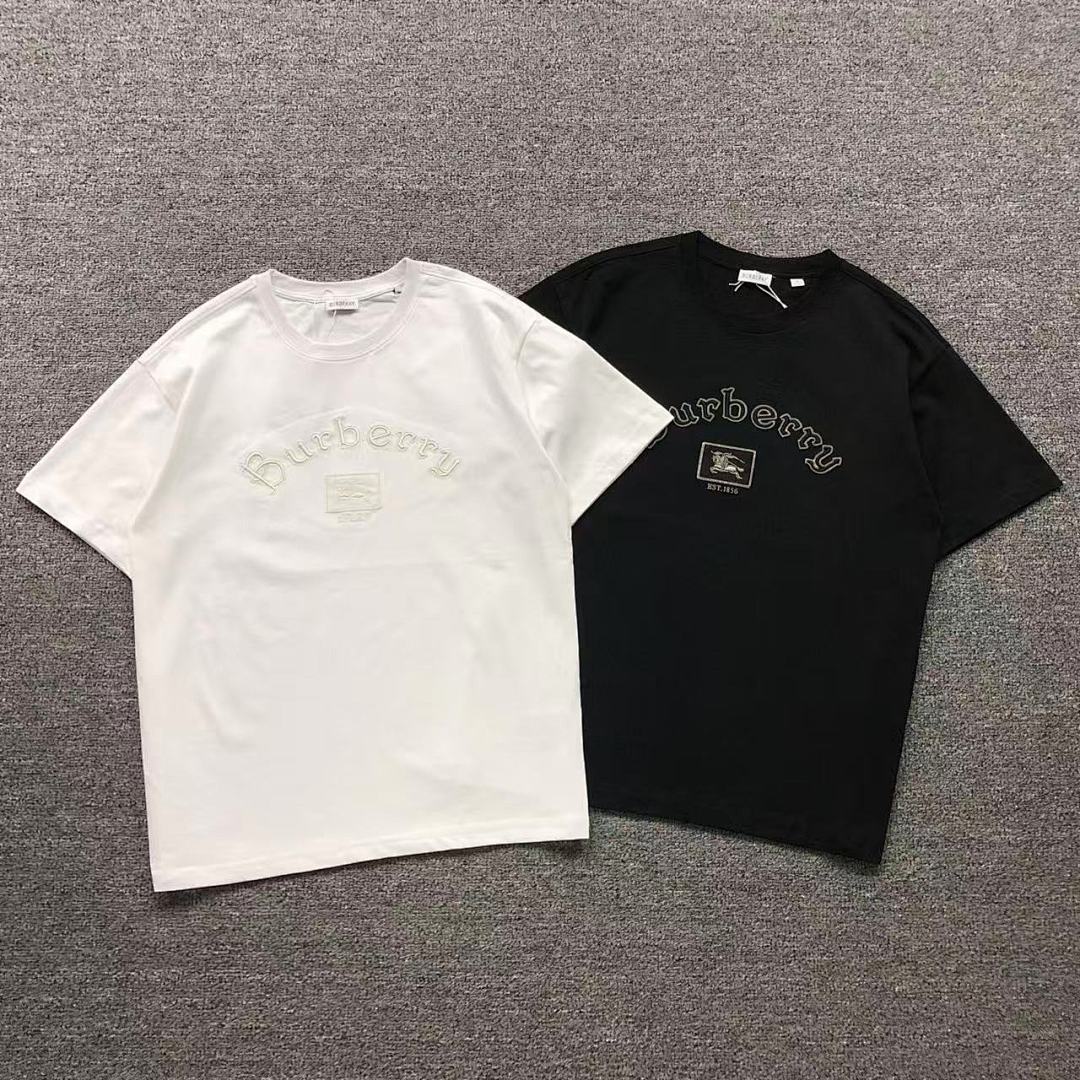 Burberry 95 B⭐R⭐E⭐RY T-SHIRT 1112291130 (Im 170Cm 60Kg I Wear Size M In The Phot)