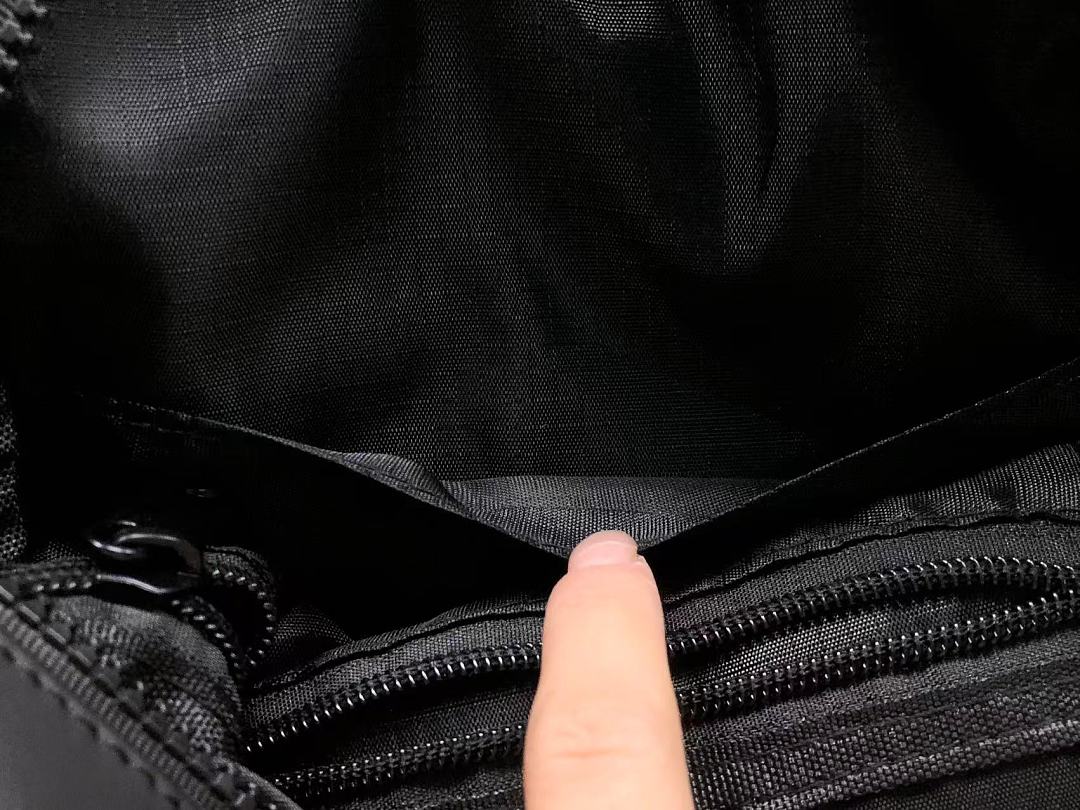 Fear of God 88 FOG BAG 5253001179 (Long 21CM* Wide 7CM* High 24CM) - Image 16