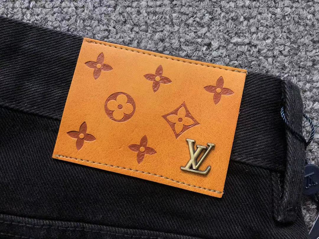 Louis Vuitton 208 L⭐ TROUSERS 2201234217 (Im 170Cm 60Kg I Wear Size 28 In The Phot) - Image 23