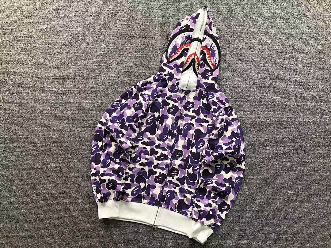 Bape 215 BAPE HOODIE 3203211117 (Im 170Cm 60Kg I Wear Size S In The Phot) - Image 6