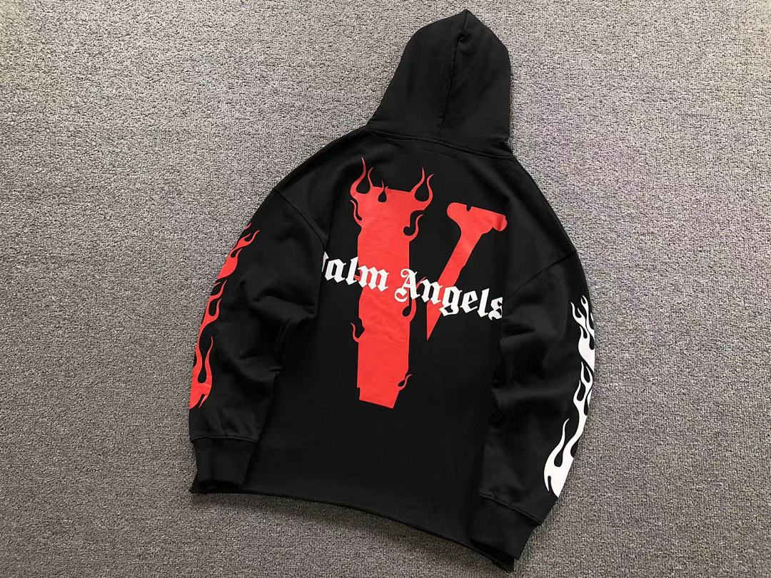 On Running 118 VLONE HOODIE 510112091 (Im 170Cm 60Kg I Wear Size M In The Phot) - Image 6