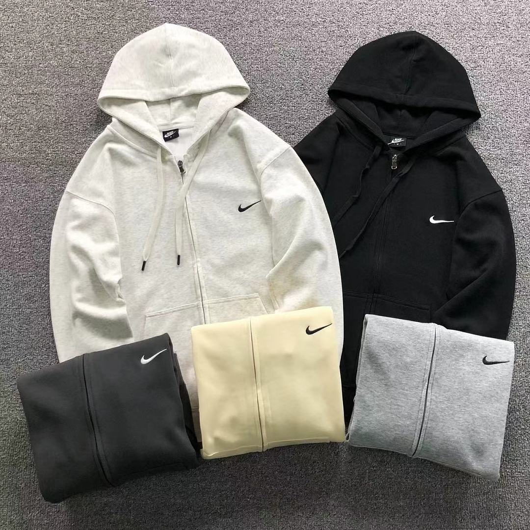 Nike 145 N⭐K⭐ HOODIE 4207140377 (Im 170Cm 60Kg I Wear Size M In The Phot)