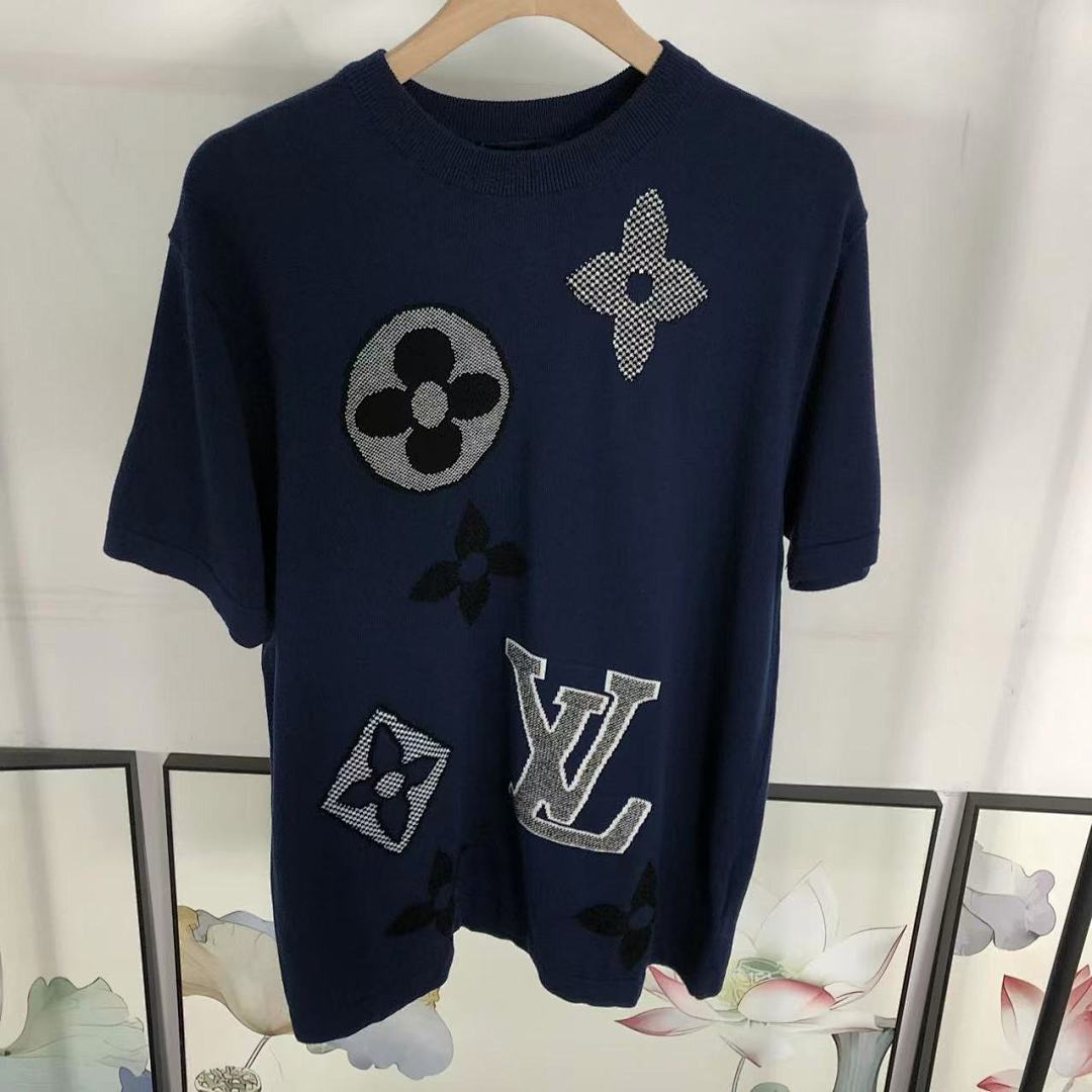 Louis Vuitton 178 L⭐ T-SHIRT SWEATER 2201236521 (Im 170Cm 60Kg I Wear Size S In The Phot) - Image 18