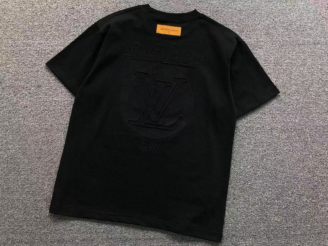 Louis Vuitton 118 L⭐ T-SHIRT 124705104 (Im 170Cm 60Kg I Wear Size S In The Phot) - Image 11