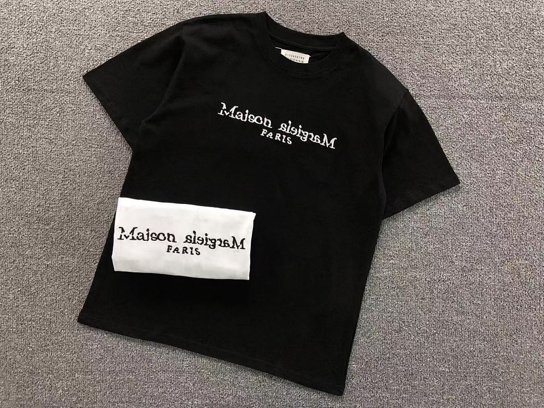 On Running 85 MAISON MARGIELA T-SHIRT 4107051886 (Im 170Cm 60Kg I Wear Size 46 In The Phot) - Image 16