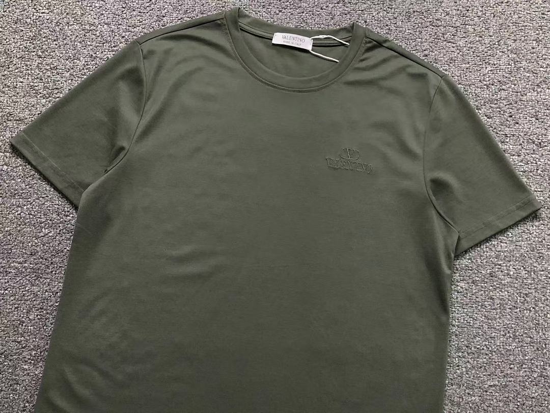 Valentino 118 VALENTINO T-SHIRT 3207100421 (Im 170Cm 60Kg I Wear Size L In The Phot) - Image 19