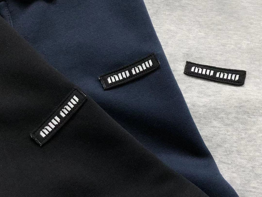 Miu Miu 225 M⭐U LONG SLEEVED 22032713001 (Im 170Cm 60Kg I Wear Size L In The Phot) - Image 14