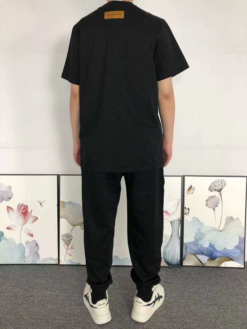 Louis Vuitton 115 L⭐ T-SHIRT 3105121460 (Im 170Cm 60Kg I Wear Size M In The Phot) - Image 4
