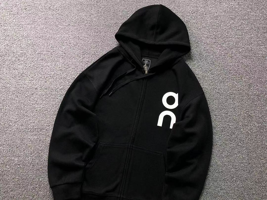 On Running 188 ON HOODIE 2208144104 (Im 170Cm 60Kg I Wear Size XL In The Phot) - Image 15