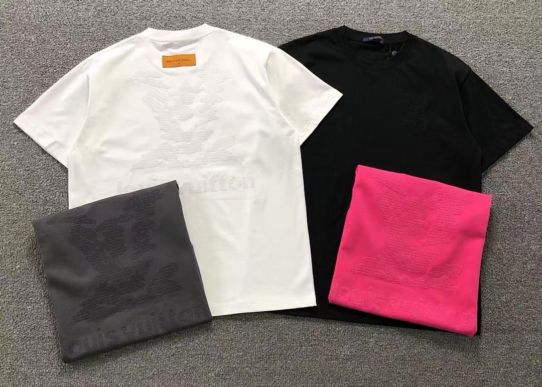 Louis Vuitton 118 L⭐ T-SHIRT 11122004137 (Im 170Cm 60Kg I Wear Size M In The Phot) - Image 5