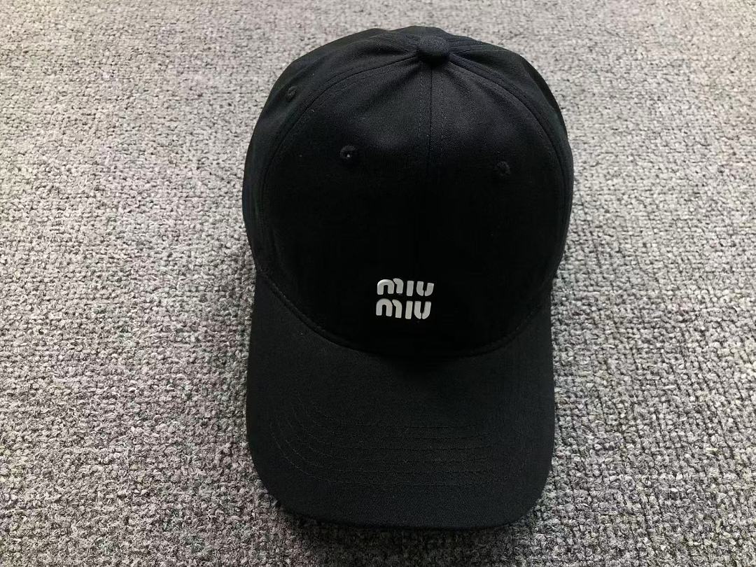 Miu Miu 85 M⭐U - Image 5