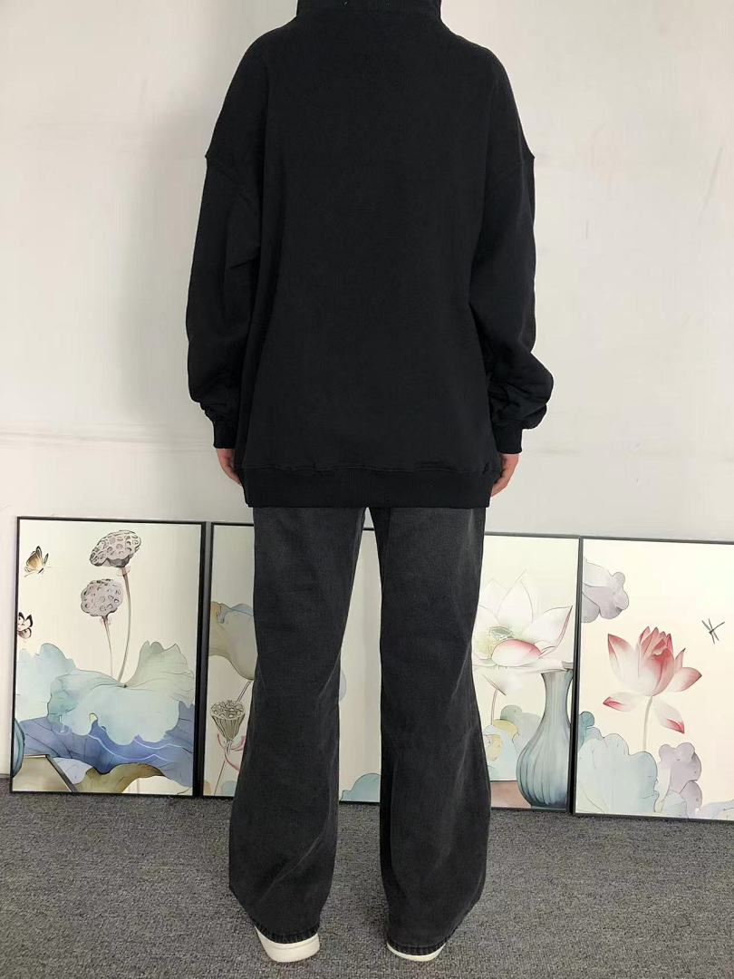 On Running 138 MAISON MARGIELA HOODIE 5102709136 (Im 170Cm 60Kg I Wear Size M In The Phot) - Image 4
