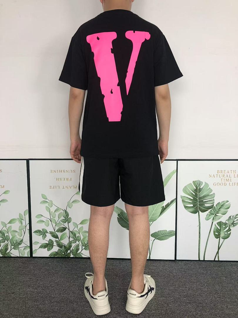 On Running 69 VLONE T-SHIRT 504149591 (Im 170Cm 60Kg I Wear Size S In The Phot) - Image 4