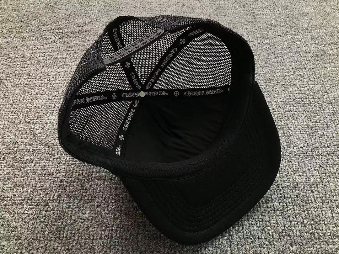 Comme des Garcons 82 C⭐⭐OME HE⭐⭐TS - Image 13
