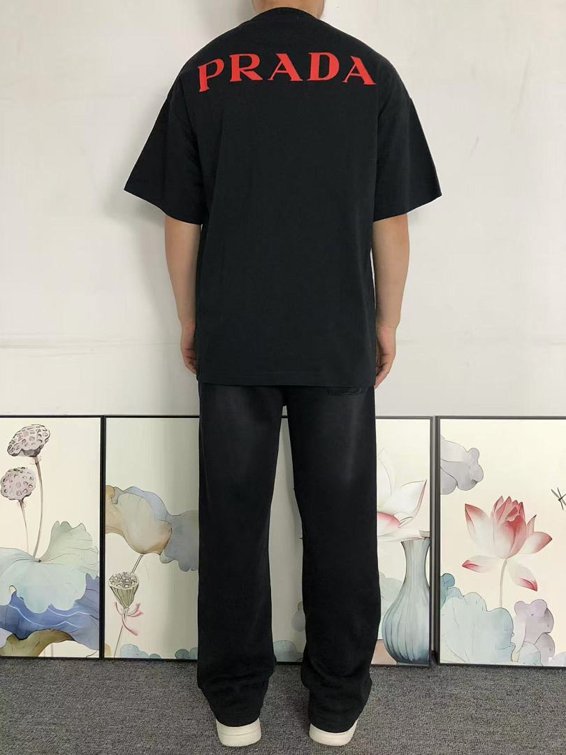 Prada 118 P⭐A⭐A T-SHIRT 4204040260 (Im 170Cm 60Kg I Wear Size XS In The Phot) - Image 4