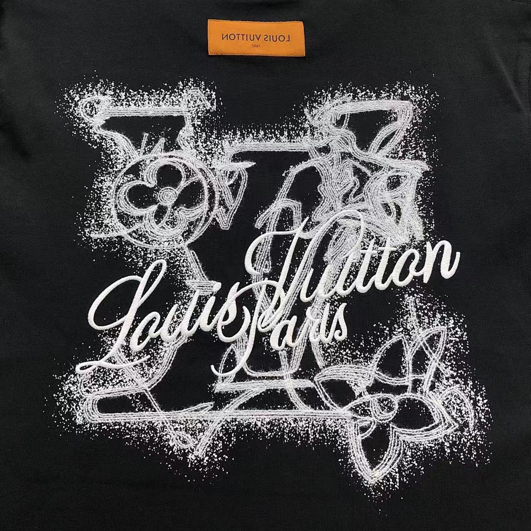 Louis Vuitton 128 L⭐ T-SHIRT 3111110321 (Im 170Cm 60Kg I Wear Size S In The Phot) - Image 9