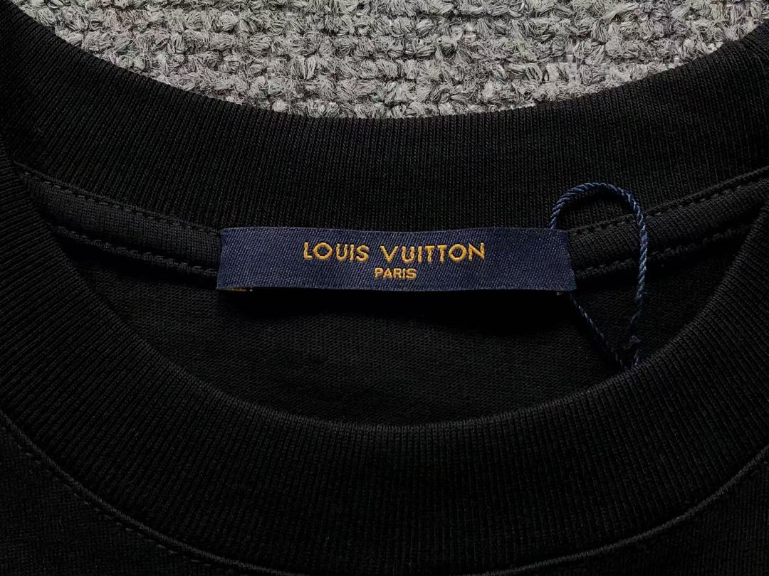 Louis Vuitton 128 L⭐ T-SHIRT 1101170421 (Im 170Cm 57Kg I Wear Size M In The Phot) - Image 24
