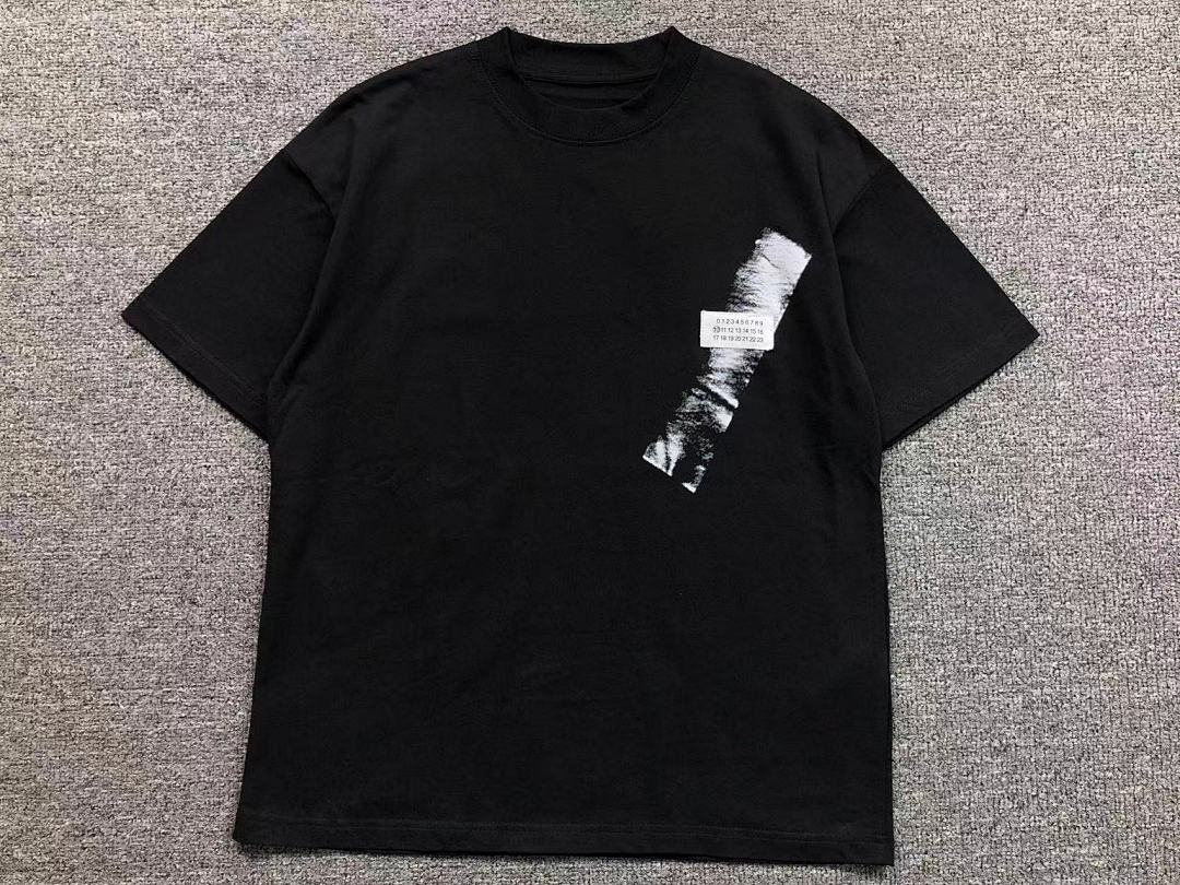 On Running 88 MAISON MARGIELA T-SHIRT 5212431162 (Im 170Cm 60Kg I Wear Size 44 In The Phot) - Image 5