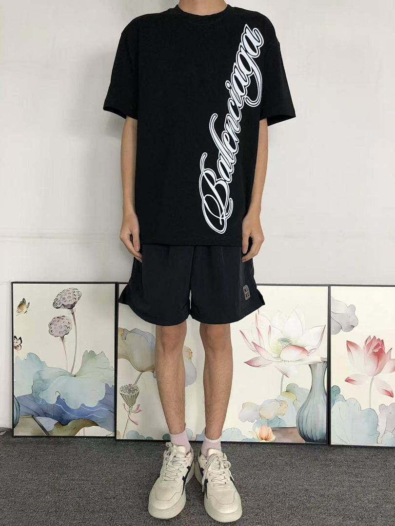 Balenciaga 88 B⭐L⭐⭐⭐IA⭐A T-SHIRT 5230502136 (Im 170Cm 60Kg I Wear Size XS In The Phot) - Image 3