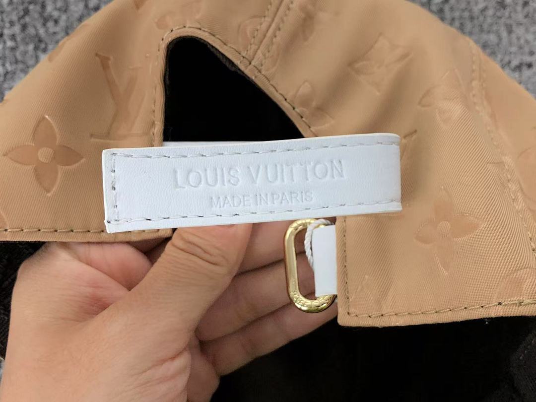 Louis Vuitton 98 L⭐ - Image 11
