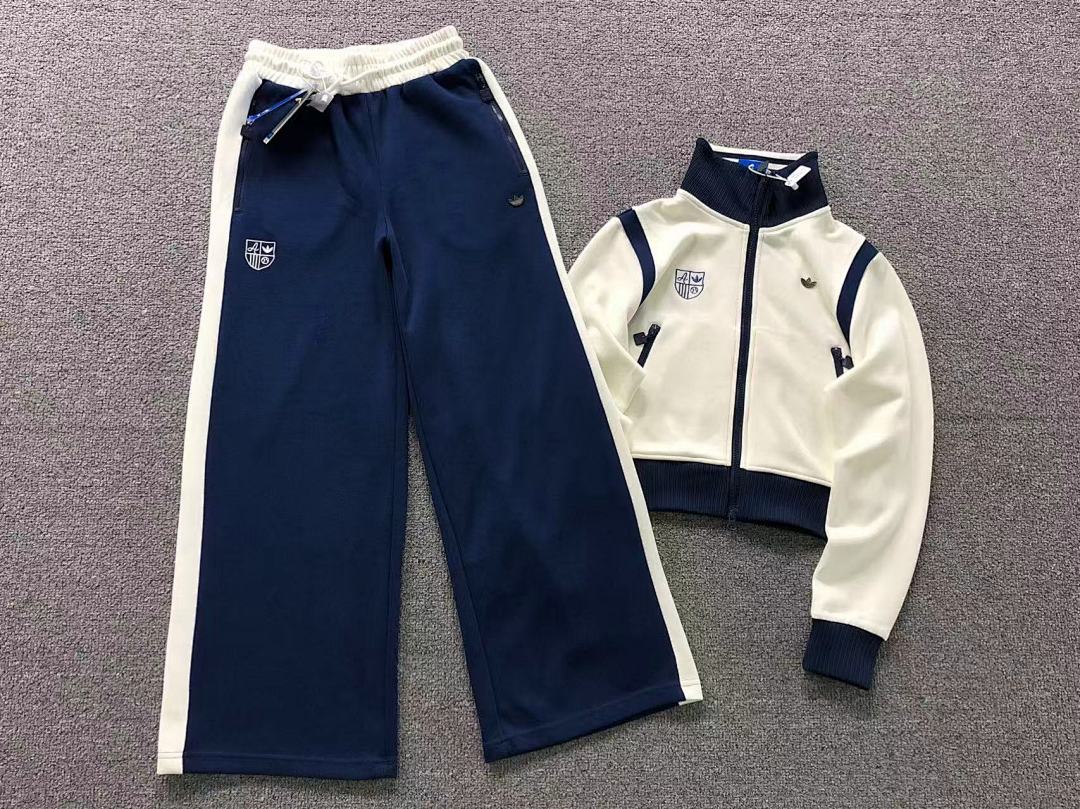 Adidas TROUSERS 128 A⭐I⭐AS HOODIE FEMAIE - Image 4