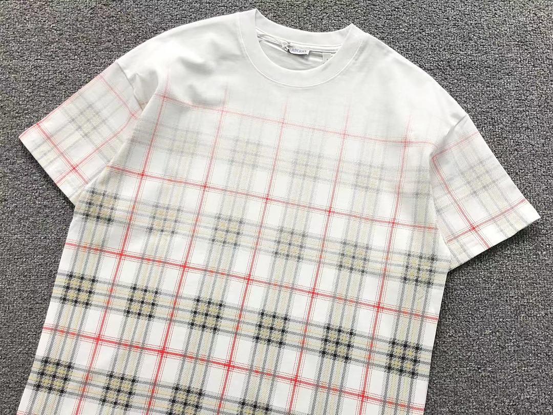 Burberry 118 B⭐R⭐E⭐RY T-SHIRT 3206010221 (Im 170Cm 60Kg I Wear Size S In The Phot) - Image 9