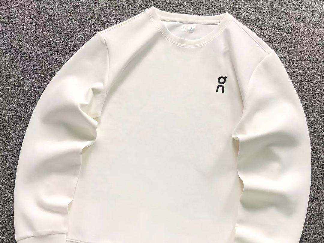 On Running 188 ON HOODIE 2207041004 (Im 170Cm 60Kg I Wear Size L In The Phot) - Image 8