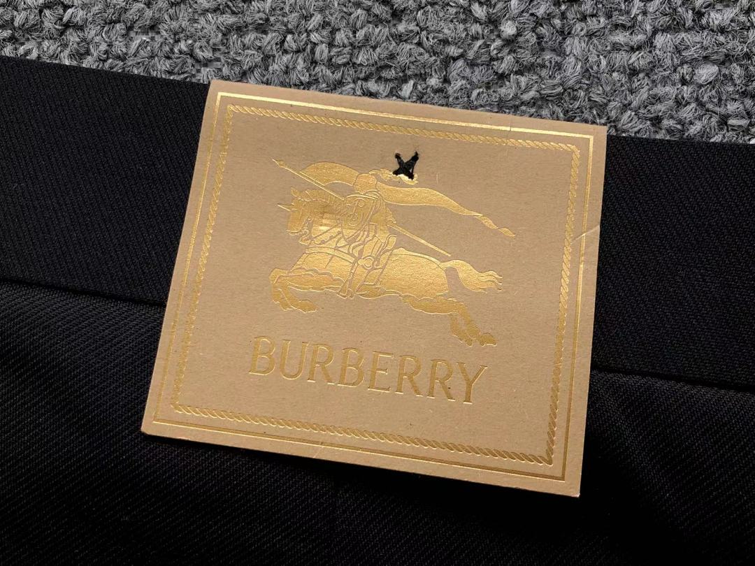 Burberry 215 B⭐R⭐E⭐RY - Image 23