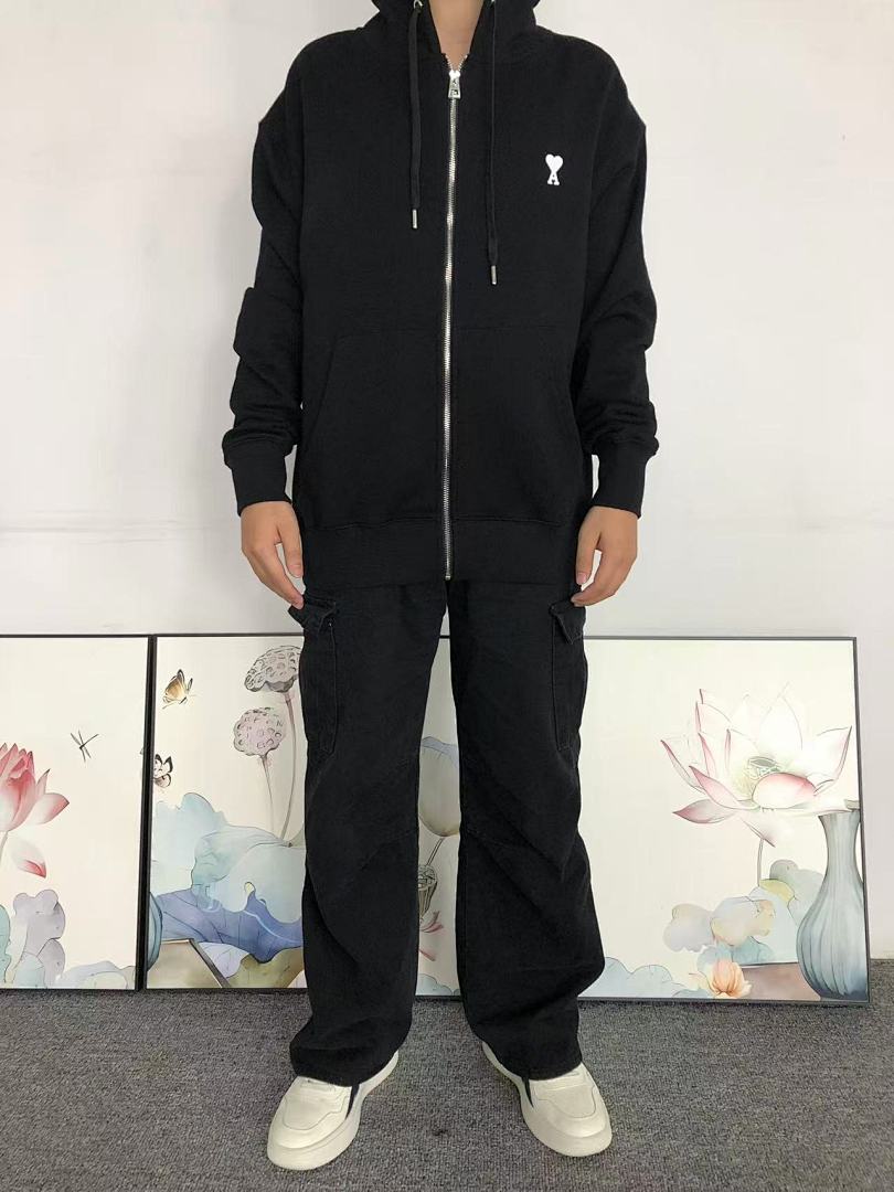 AMI 138 AMI HOODIE 3108210321 (Im 170Cm 60Kg I Wear Size M In The Phot) - Image 3
