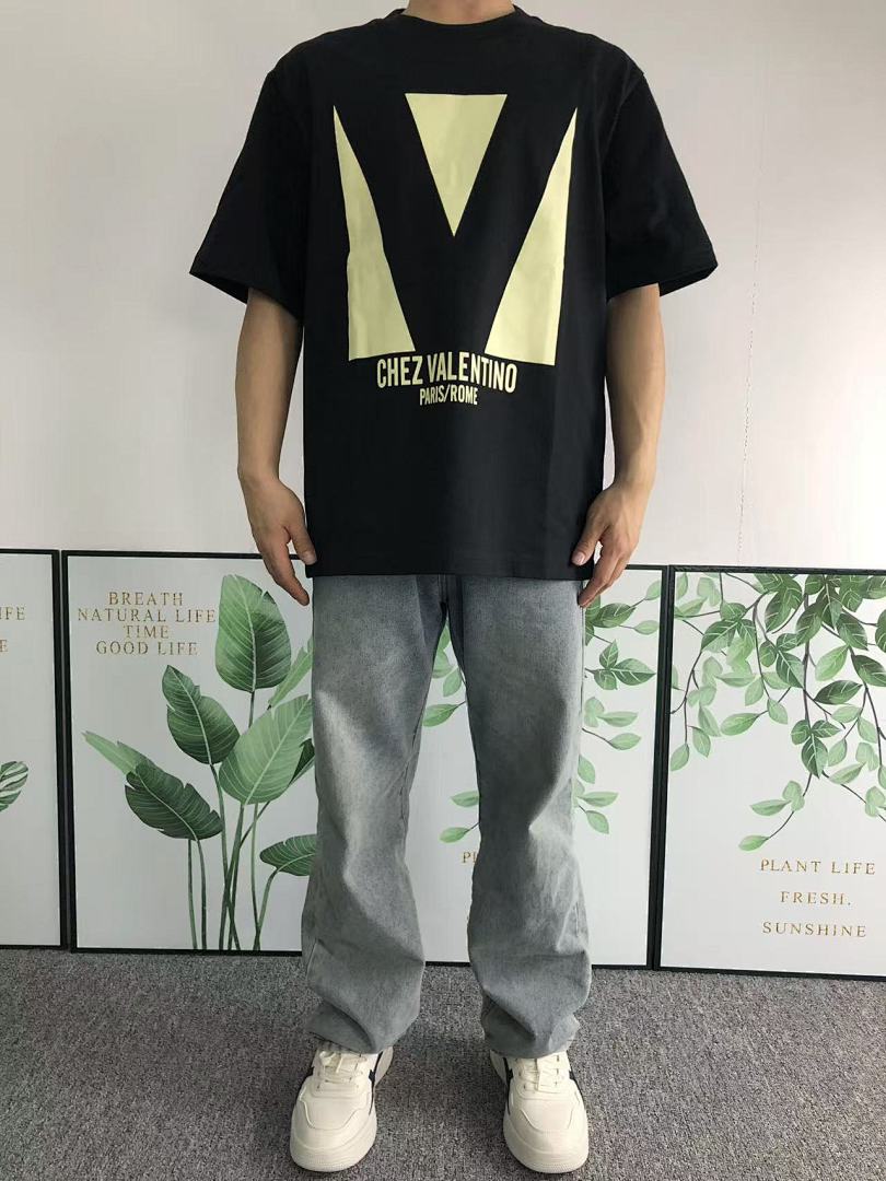 Valentino 138 VALENTINO T-SHIRT 412282001 (Im 170Cm 55Kg I Wear Size M In The Phot) - Image 3
