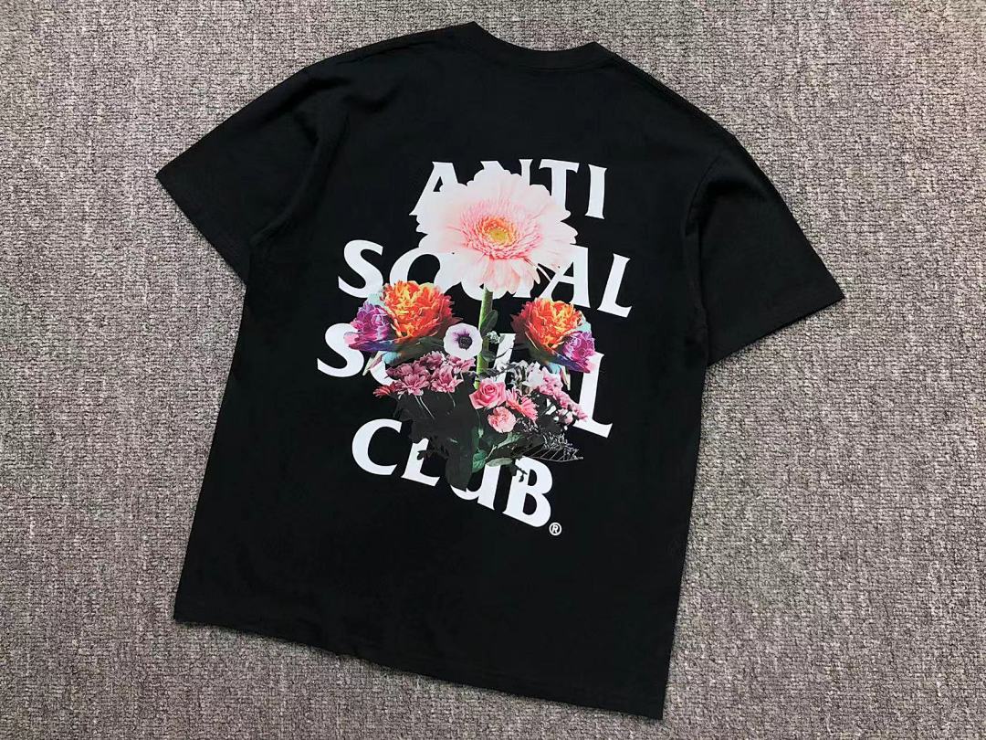 Christian Louboutin 85 ANTI SOCIAL CLUB T-SHIRT - Image 6