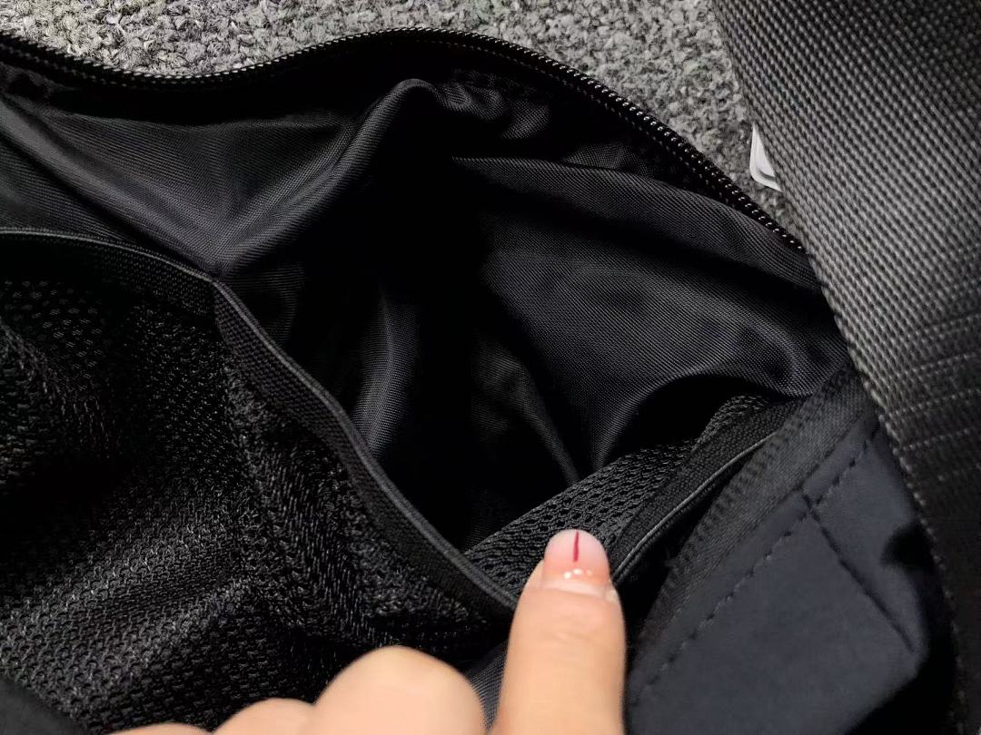 On Running 98 LULULEMON BAG 412170213 (Long 34CM* Wide 5CM* High 20CM) - Image 34