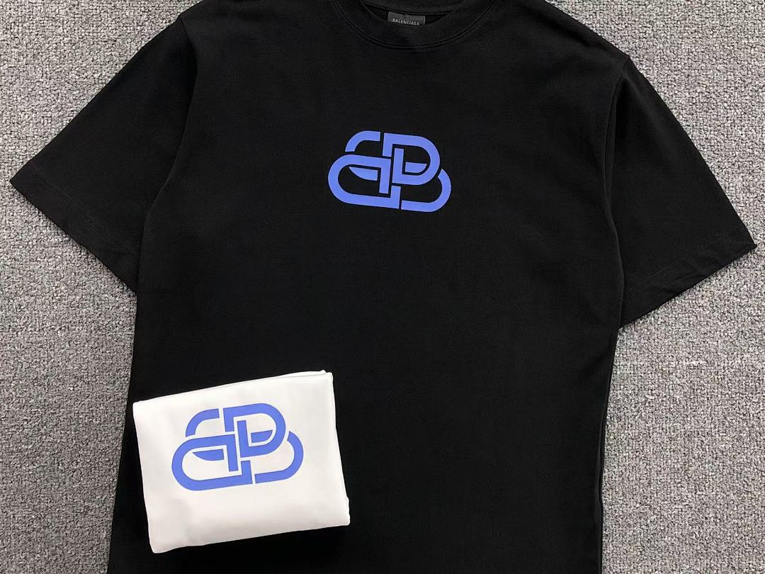 Balenciaga 95 B⭐L⭐⭐⭐IA⭐A T-SHIRT 502170581 (Im 170Cm 57Kg I Wear Size 1 In The Phot) - Image 16