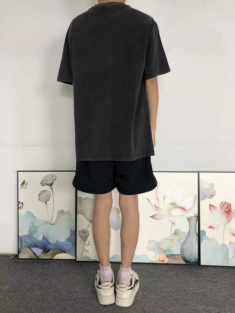 Balenciaga 98 B⭐L⭐⭐⭐IA⭐A T-SHIRT 5230505136 (Im 170Cm 60Kg I Wear Size XS In The Phot) - Image 4