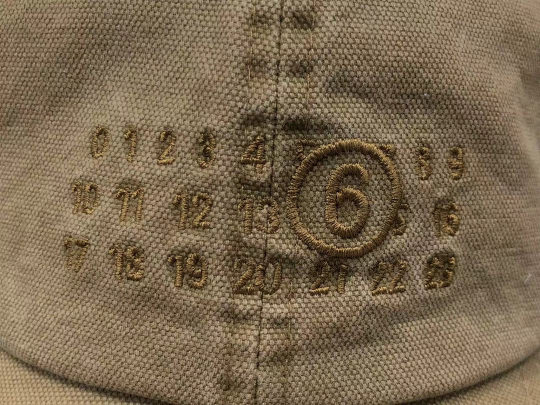 On Running 75 MAISON MARGIELA - Image 16