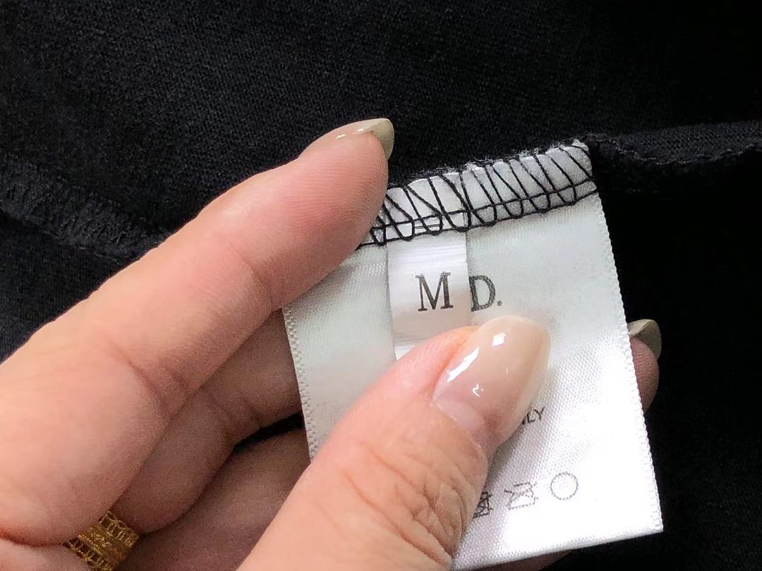 Chanel 113 ENFANTS RICHES DEPRIMES LONG SLEEVED 5260843162 (Im 170Cm 60Kg I Wear Size M In The Phot) - Image 15