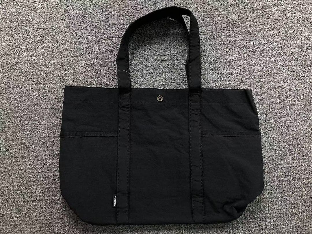 On Running 178 LULULEMON BAG 4207030777 Long 49CM* Wide 16CM* High - Image 5