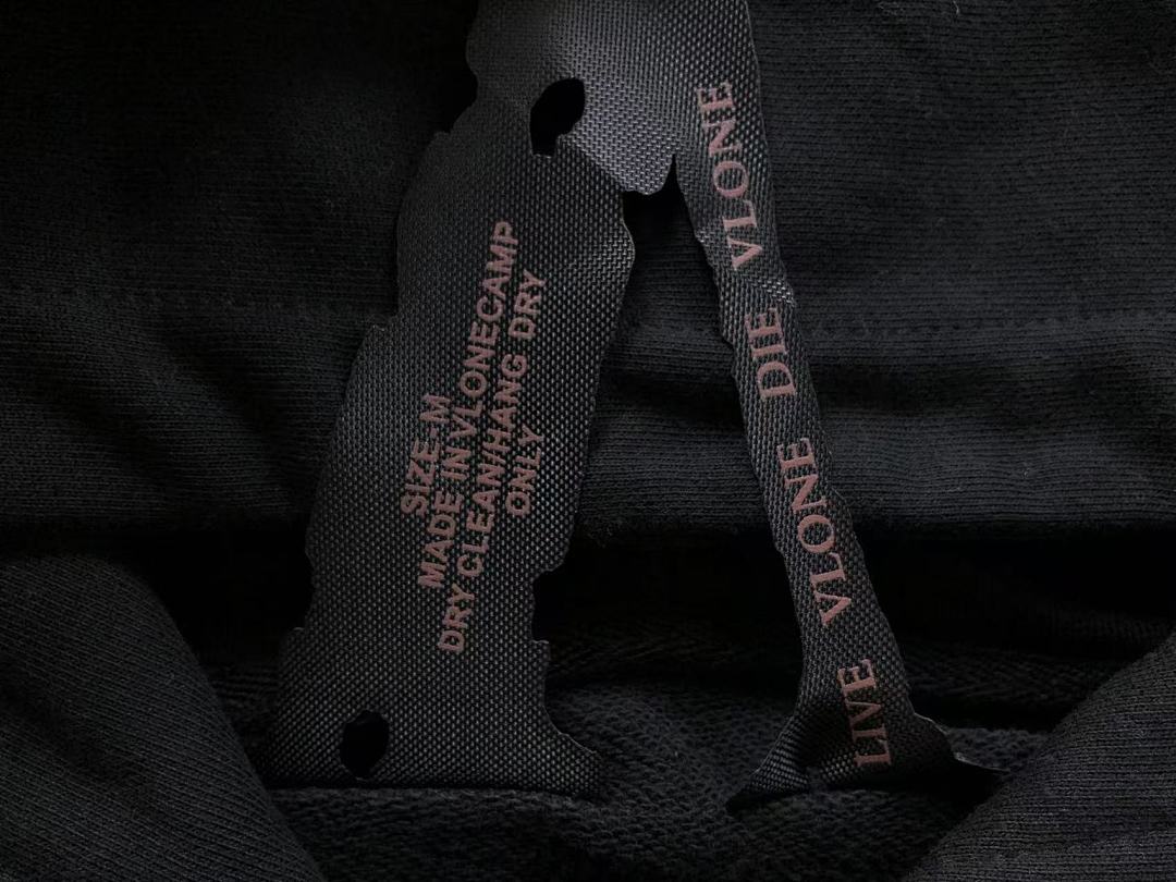 On Running 118 VLONE HOODIE 510111191 (Im 170Cm 60Kg I Wear Size M In The Phot) - Image 23