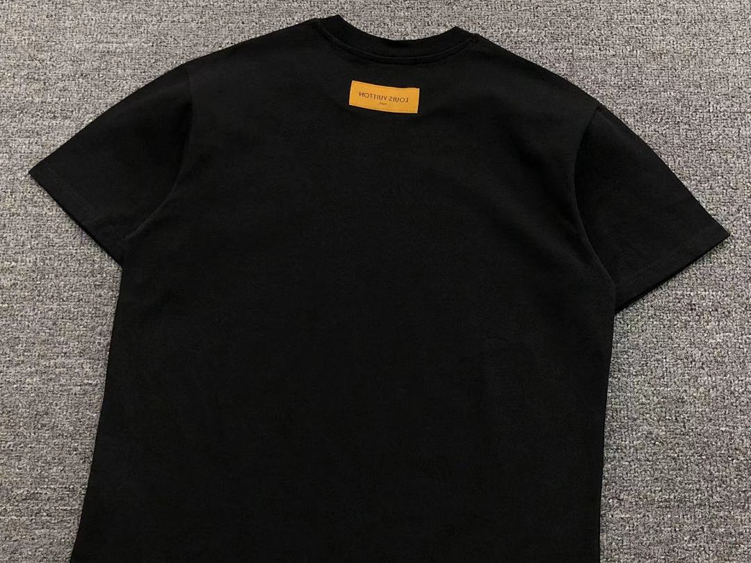 Louis Vuitton 128 L⭐ T-SHIRT 1101171321 (Im 170Cm 57Kg I Wear Size M In The Phot) - Image 22