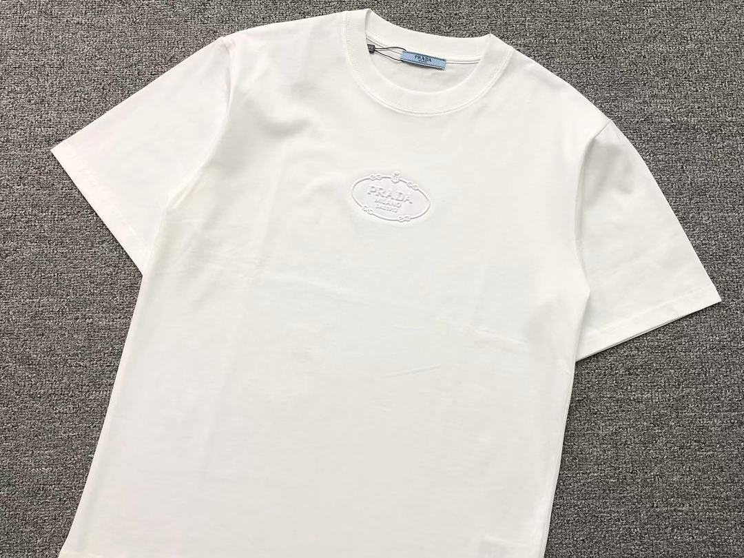 Prada 98 P⭐A⭐A T-SHIRT 3204280303 (Im 170Cm 60Kg I Wear Size M In The Phot) - Image 9